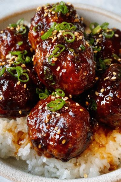 Saucy Sesame Gochujang Meatballs