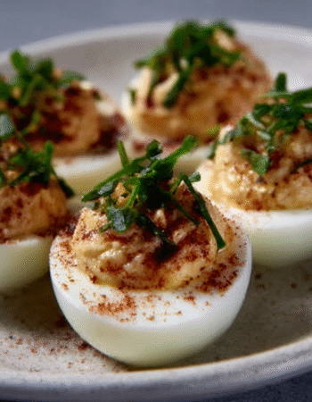 Hard-Boiled Quail Eggs Stuffed with Tallow
