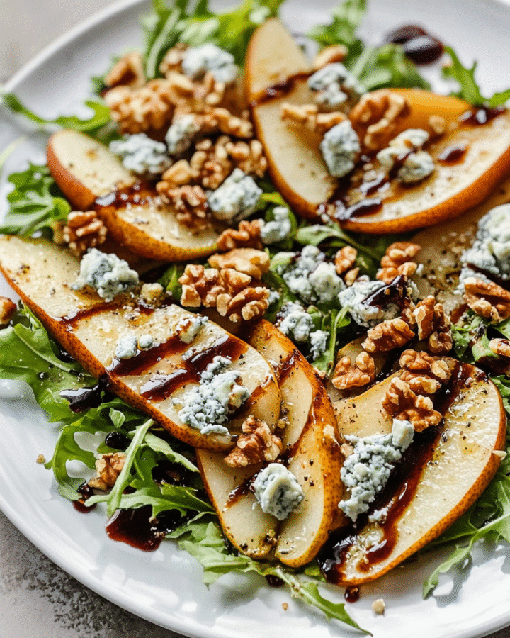 Pear and Gorgonzola Salad for Refreshing Flavor Bliss 6 Pear and Gorgonzola Salad