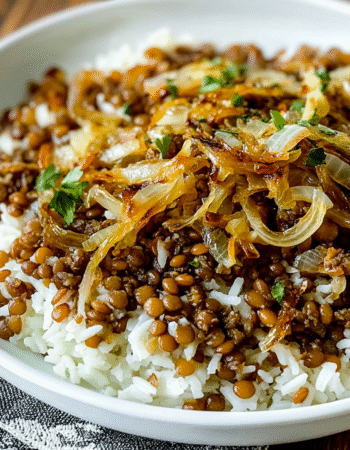Lebanese Lentils and Rice with Caramelized Onions